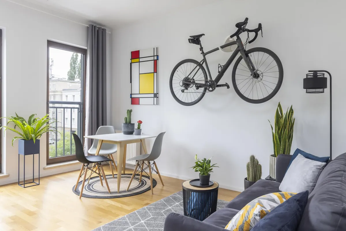 feng shui cozy bedroom night lamp relaxing atmosphere