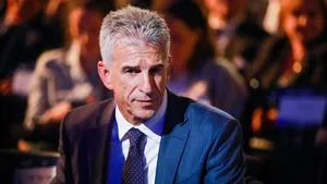 budget planning desk home office