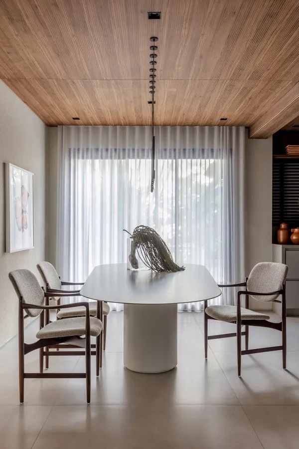 couple misunderstanding communication argument