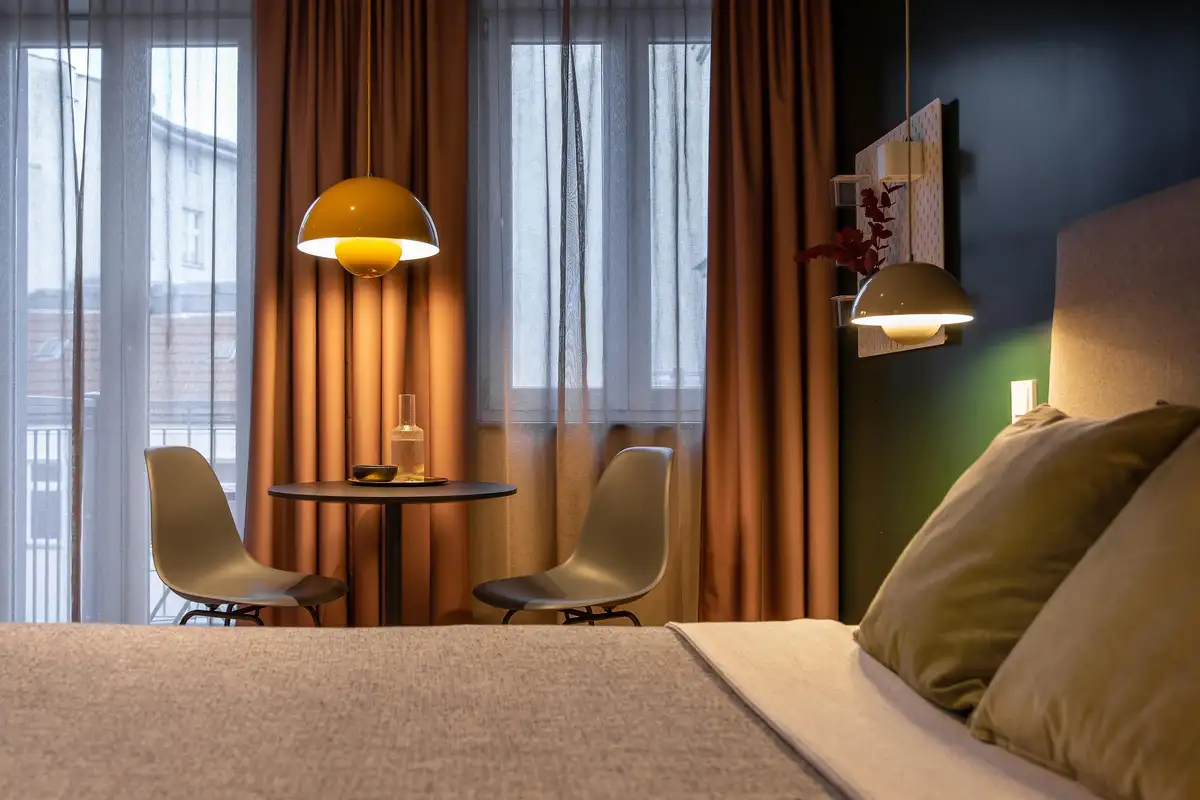 berlin hotel booking online trap