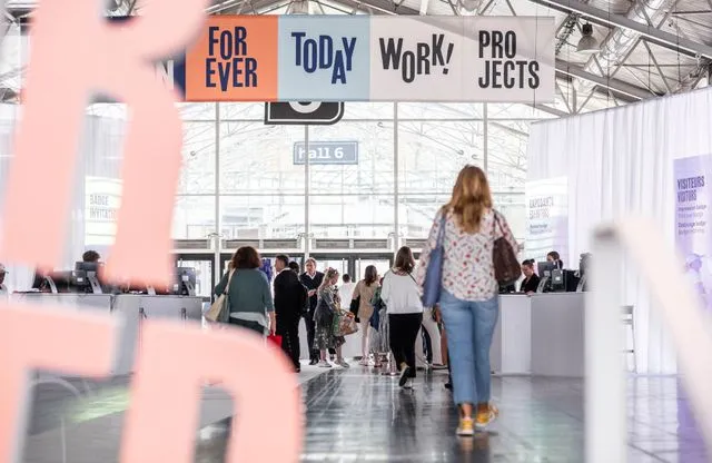 vintage car chrome cleaning with toothpaste