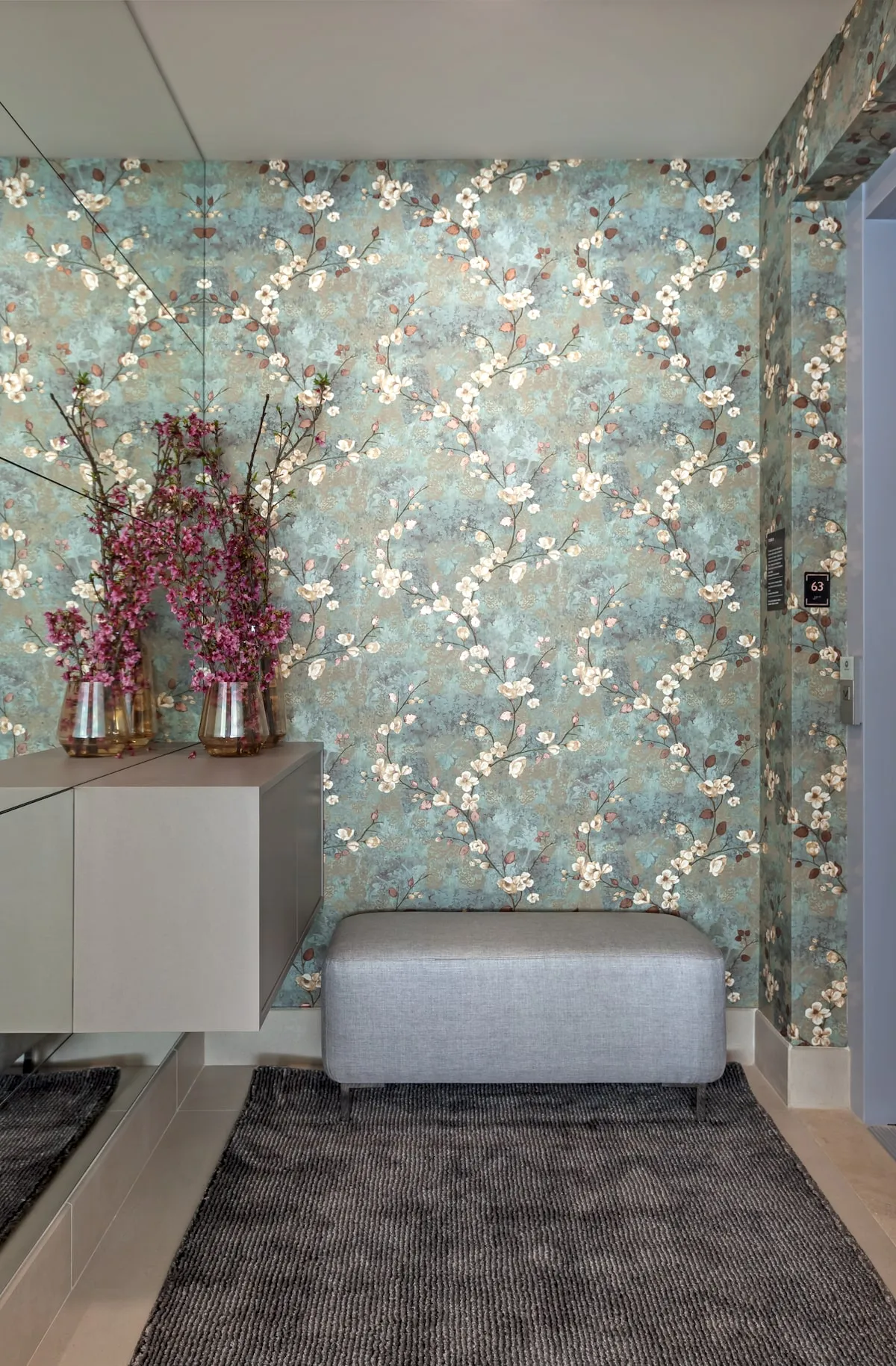 Home workout routine German man bodyweight exercises