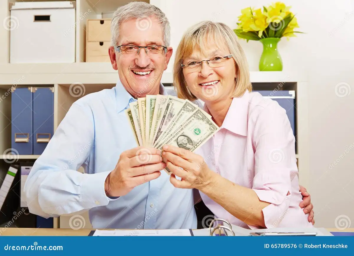 elderly couple lifestyle saving money Germany