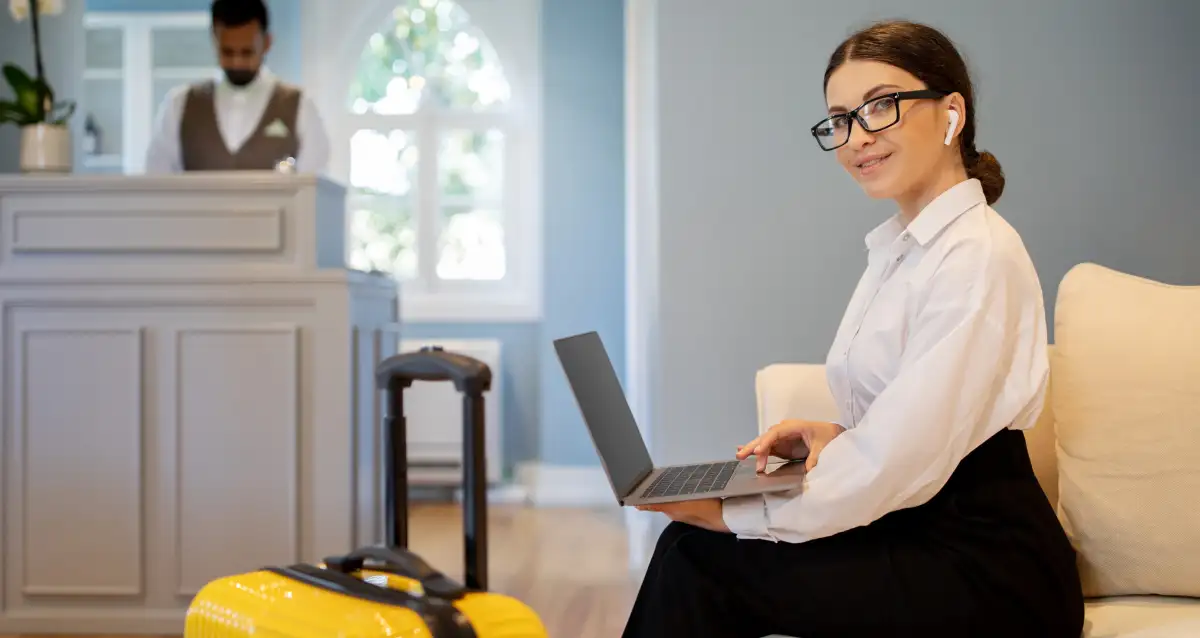 hotel booking mistakes italy, stressed tourist, unexpected hotel room