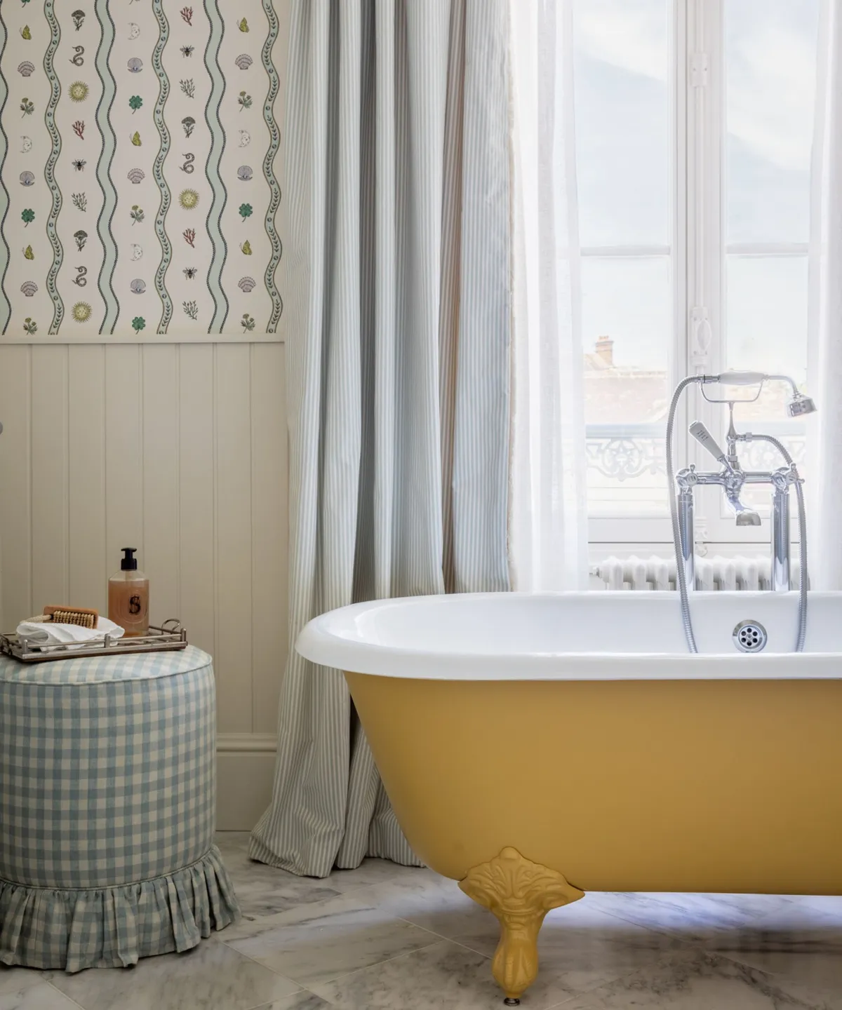 rain radar app screen user interface germany