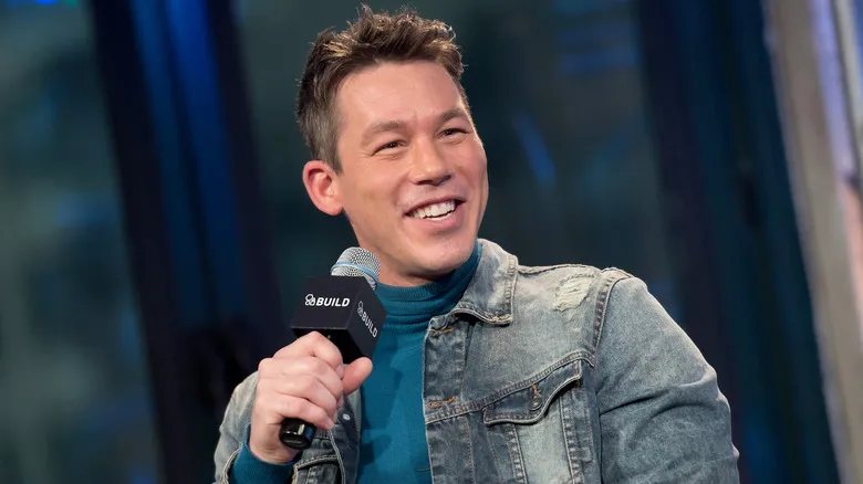 serene bedroom natural light feng shui inspired bed