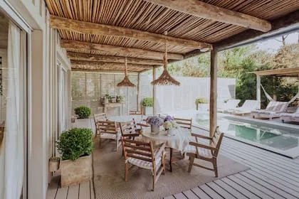 affordable smartwatch everyday use german office lifestyle