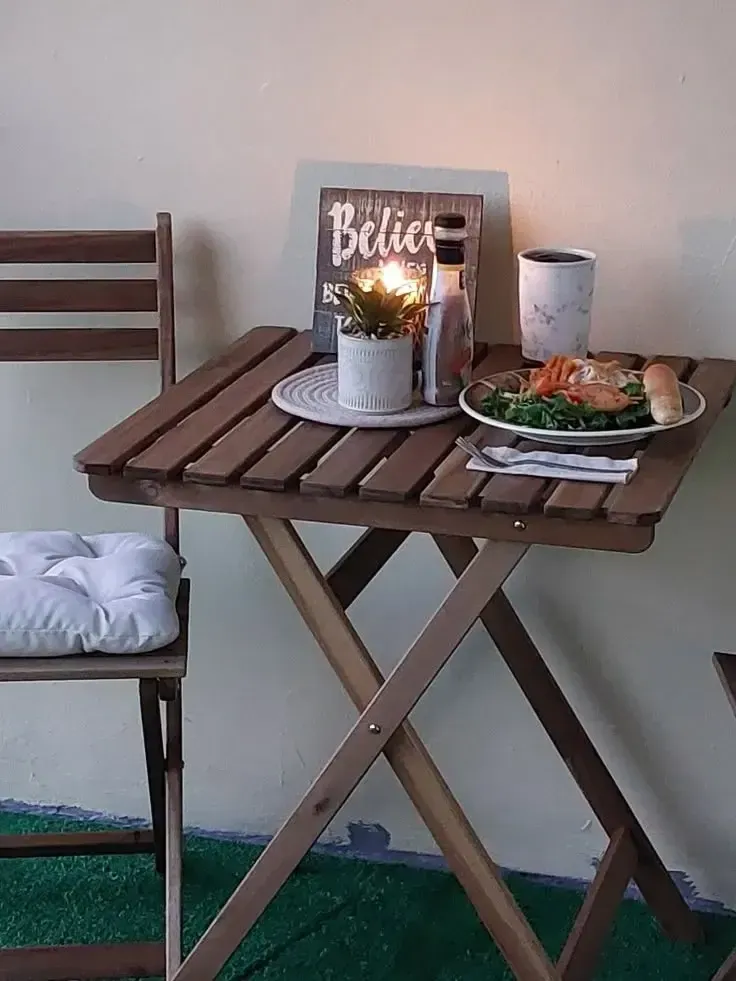 active mature couple exercising outdoors