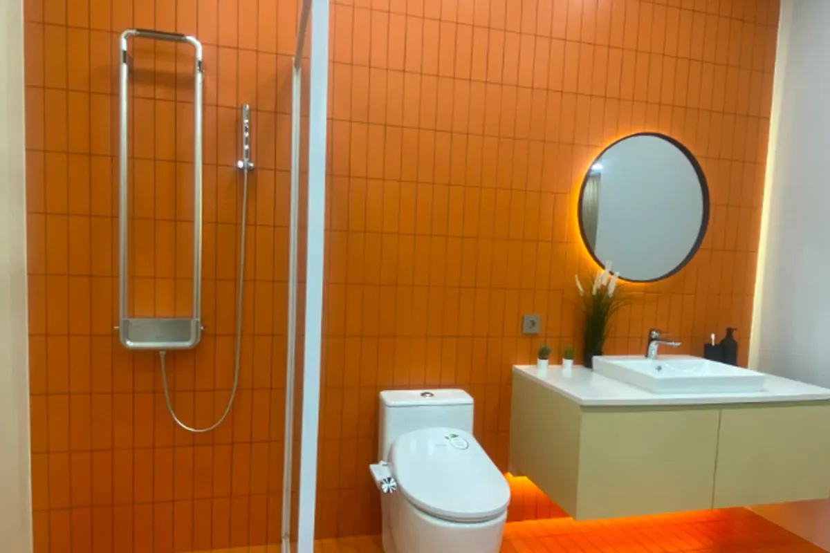 diverse team building exercise office Germany