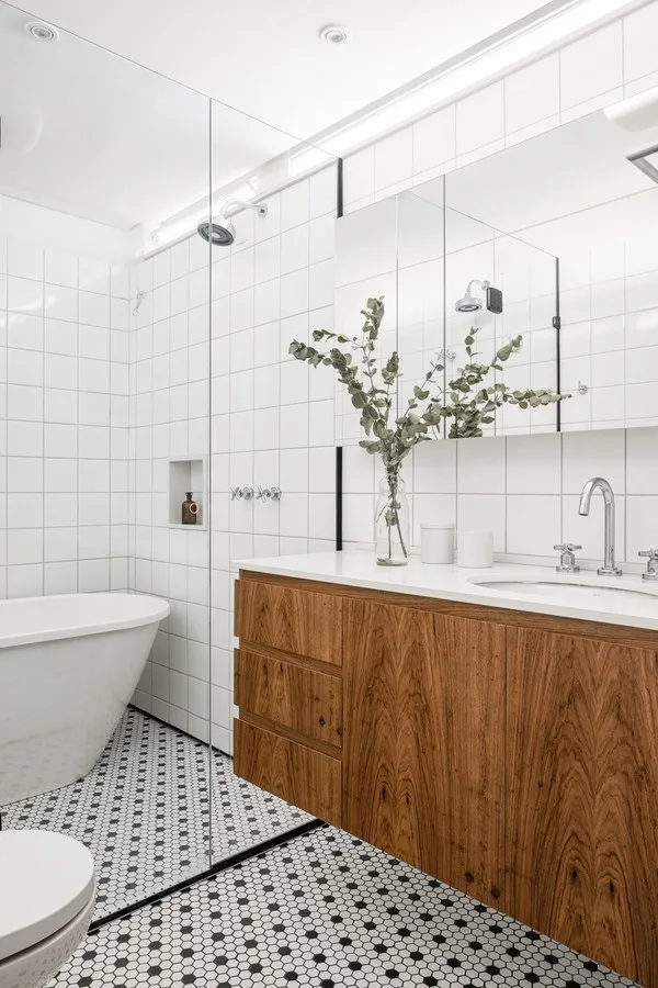 serious couple feelings communication emotional distance