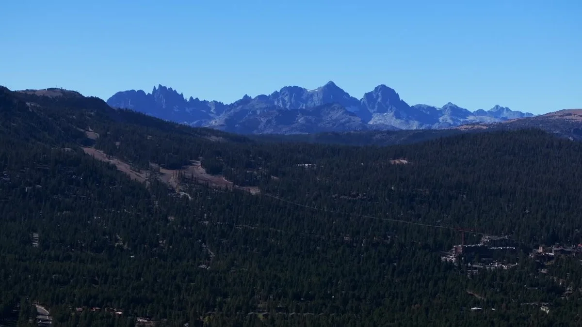 Das Geheimnis der kreisförmigen Gebirgskette in der Sahara - image 2
