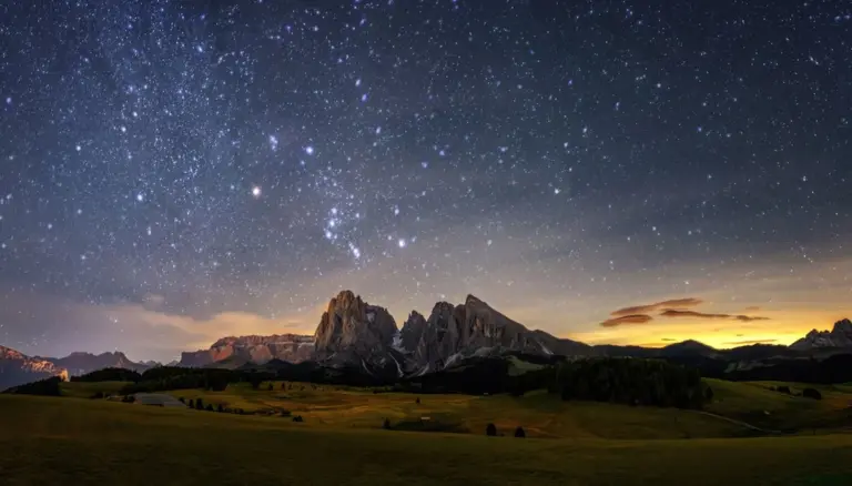 Dieses kosmische Geschenk sehen Sie nur einmal – selbst mit einfachem Fernglas