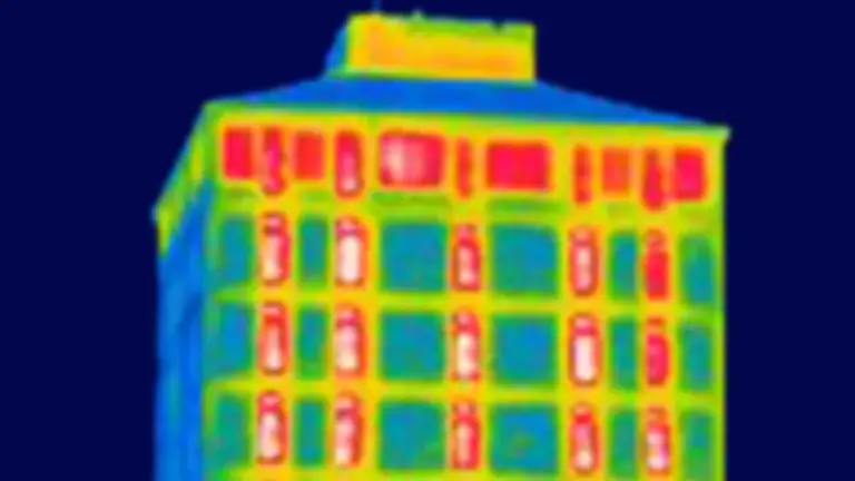 Sie lassen Heizkosten durchs Fenster raus: Experten enthüllen die WAND-Dämmung für Glas.