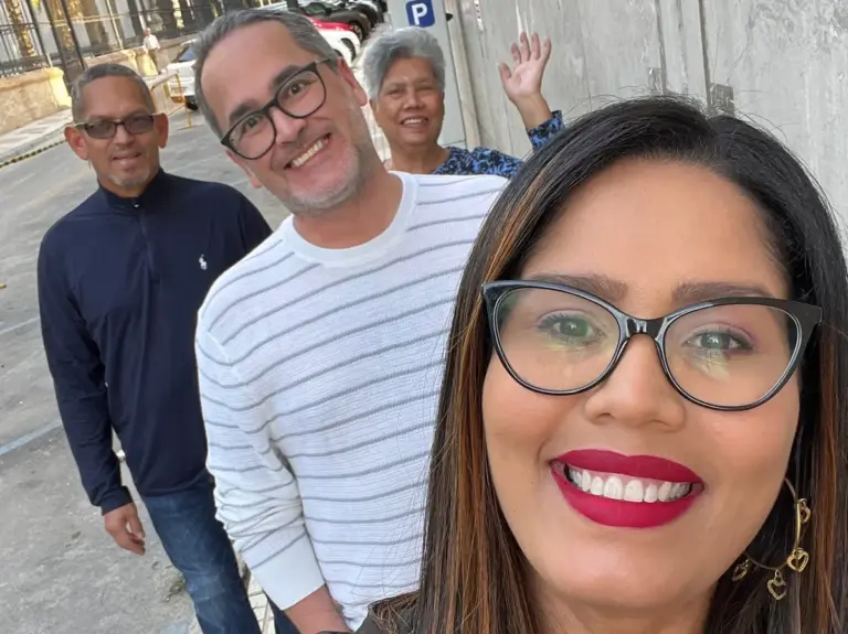 Stoppt sofort das unnötige Geldausgeben: Eines seiner ersten Alzheimer-Symptome war pure Verschwendung