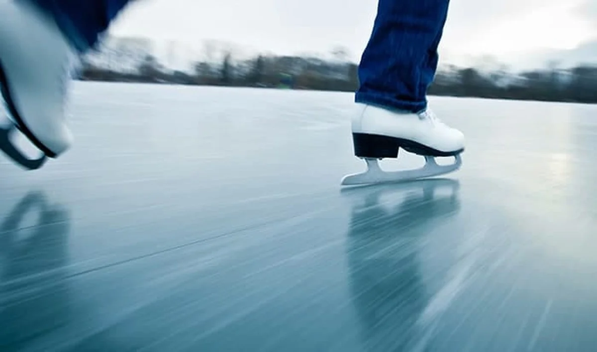 Warum Ihr Schlittschuh nicht schmilzt: Das ist der wahre Grund für Glätte bei -40 Grad - image 1