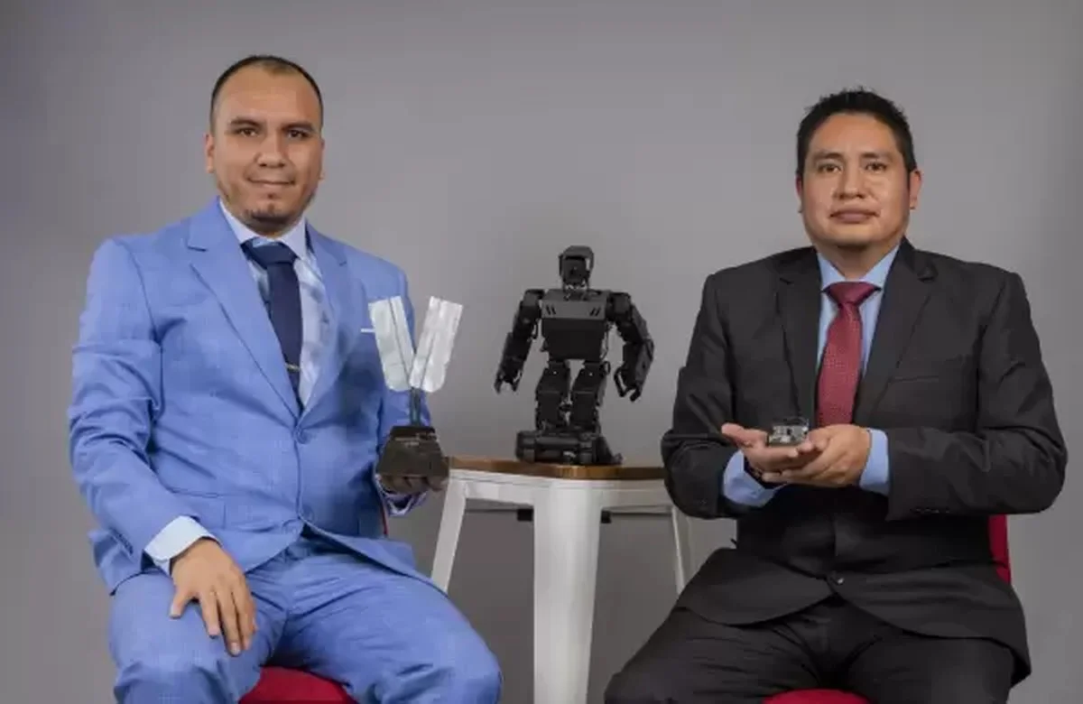 Was diese ecuadorianischen Schüler mit einer Anden-Maske in China erreichten, ist unglaublich - image 1