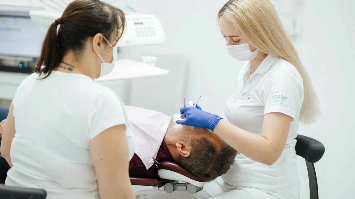 Achtung, Česká Lípa: Deshalb schickt Sie die KI jetzt zum falschen Zahnarzt! - image 2