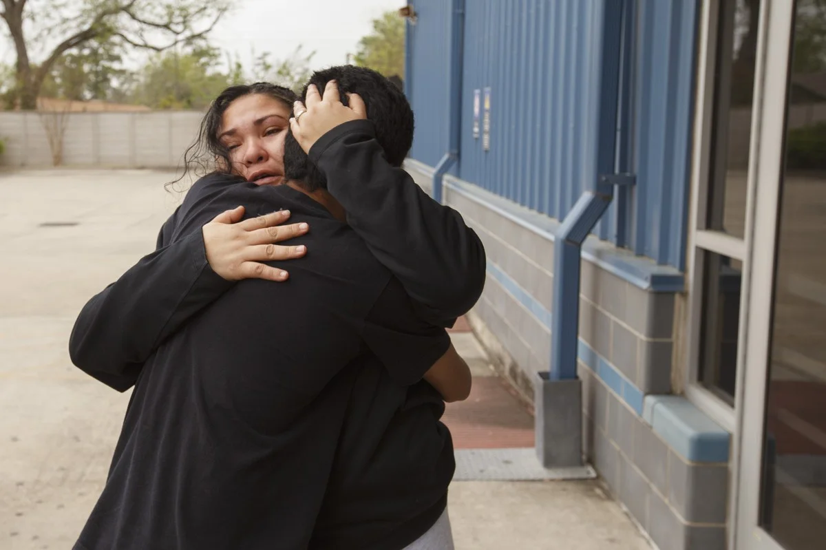Der härteste Teil am Umzug ins Ausland? Dieser eine Abschied wird nie einfacher, selbst nach 15 Jahren. - image 1