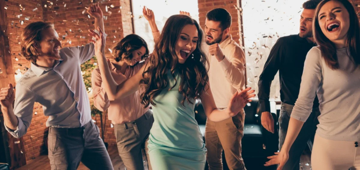 Die meisten Gäste meiner alkoholfreien Partys sind NICHT nüchtern – und das ist der Clou. - image 1