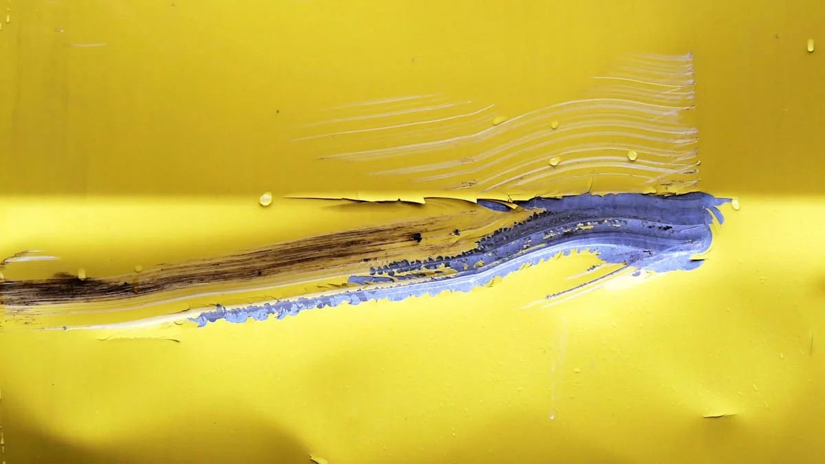 Dieses Material heilt Risse selbst – und könnte die Lebensdauer DEINES Autos verdoppeln