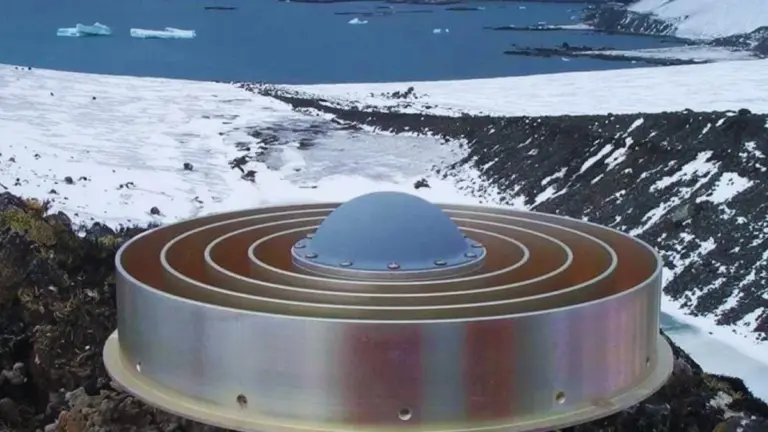 Erschütterung unter der Antarktis: Warum diese Erdbeben jetzt das Plankton explodieren lassen