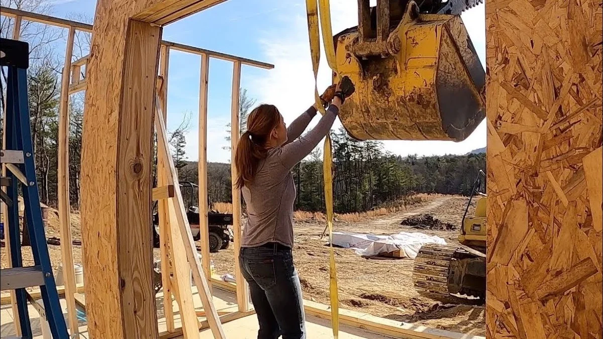 Sie bauten es selbst und sparten 30.000 € – aber diese eine Sache haben sie im Bad vergessen - image 2