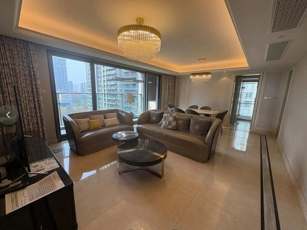 Warum diese Familie Katar für eine 790-Dollar-Wohnung in China eintauschte. - image 2