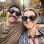 Warum wir seit Jahren im Urlaub getrennte Schlafzimmer buchen – und es Sie weniger als ein Bier kostet