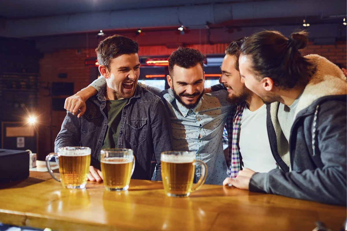 Alter ist EGAL: Warum Sie diese eine geheime Zutat für neue Freundschaften nie auf dem Radar hatten - image 2