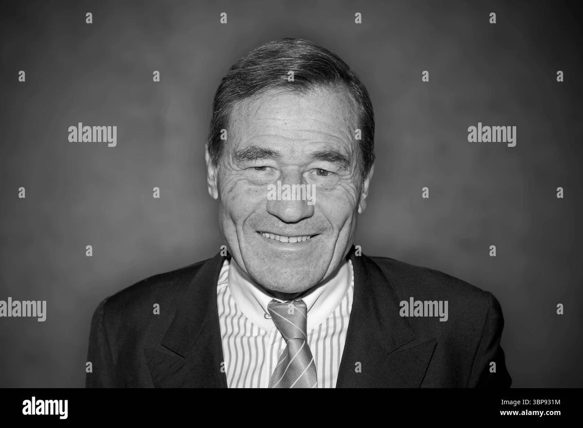 Das haben Sie nicht erwartet: Nach seinem Suizidversuch spricht der Boss von Trigema jetzt offen über seinen Jagdschein-Verlust. - image 1