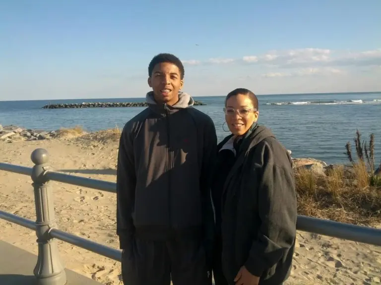 Der Moment, in dem unser Amazon-Geschäft uns fast die Mutter-Sohn-Beziehung kostete