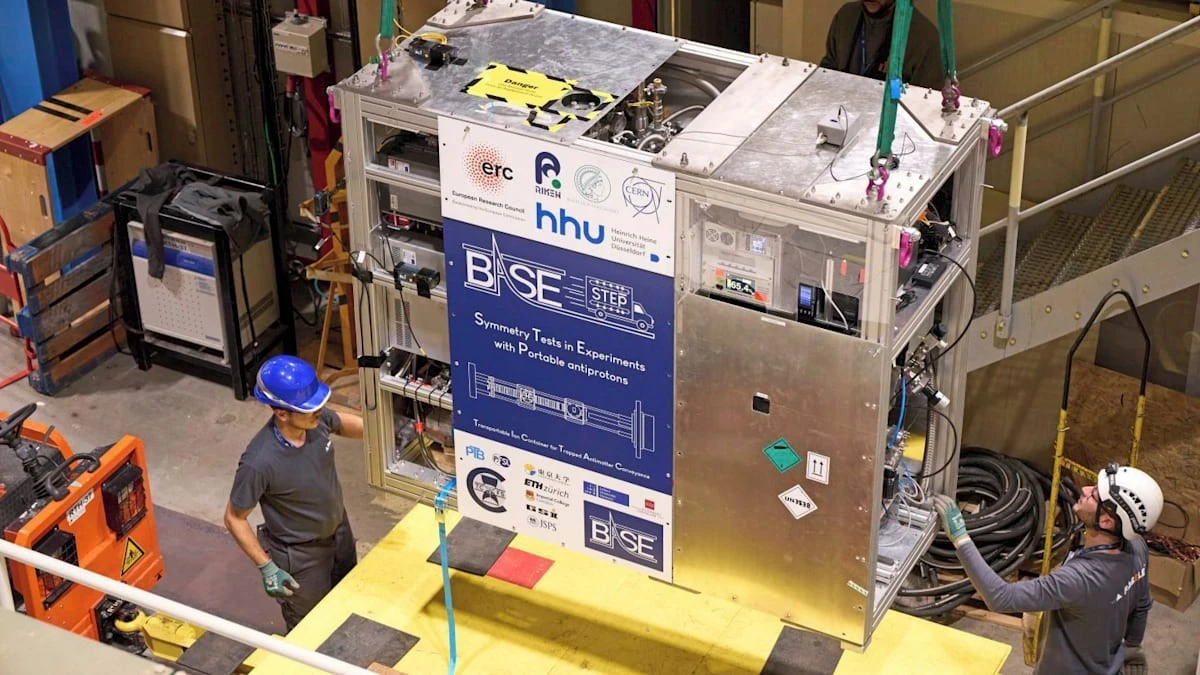 Nie mehr vergessen: Dieser 800-Kilo „Koffer“ transportiert das teuerste Zeug der Welt – und Sie bemerken nichts.