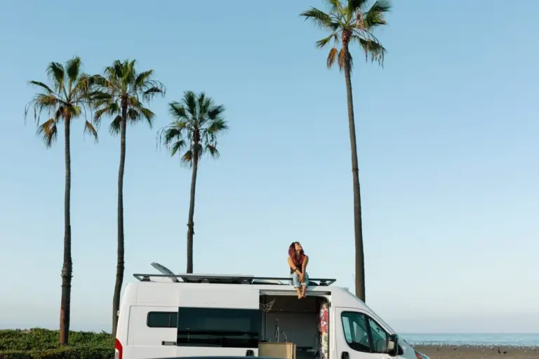 Warum FIRE-Millionäre plötzlich im Job zurückkehren: Die blöde Wahrheit über finanzielle Freiheit