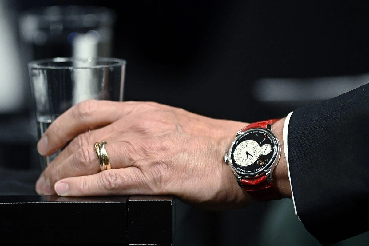 Warum Ihre teure Rolex bald wie 'ne Quarzuhr aussieht: Diese 3 Geheim-Marken explodieren im Preis!