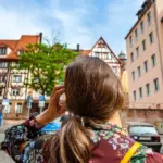 Dein Leben in Deutschland ist ein Bluff: Warum du diese eine Hilfe-Regel sofort brechen musst