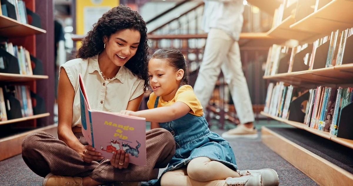 Die eine Lesegewohnheit, die Lehrer heimlich für die Zukunft Ihres Kindes bevorzugen (und nichts mit Buchstabenkarten zu tun hat) - image 1