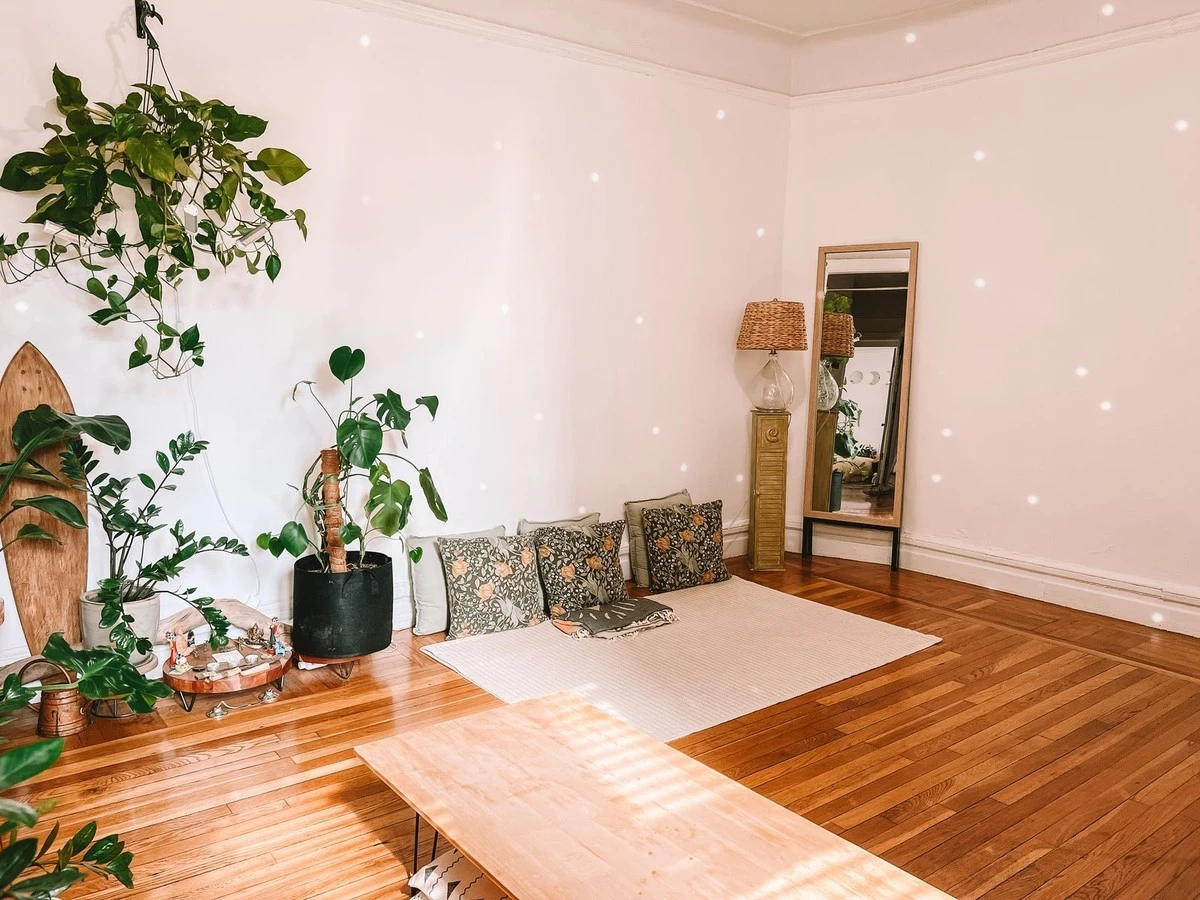 Die große Tiny-House-Lüge: Warum Gastgebersein im 18-qm-Traum zur Beziehungsprobe wird - image 2