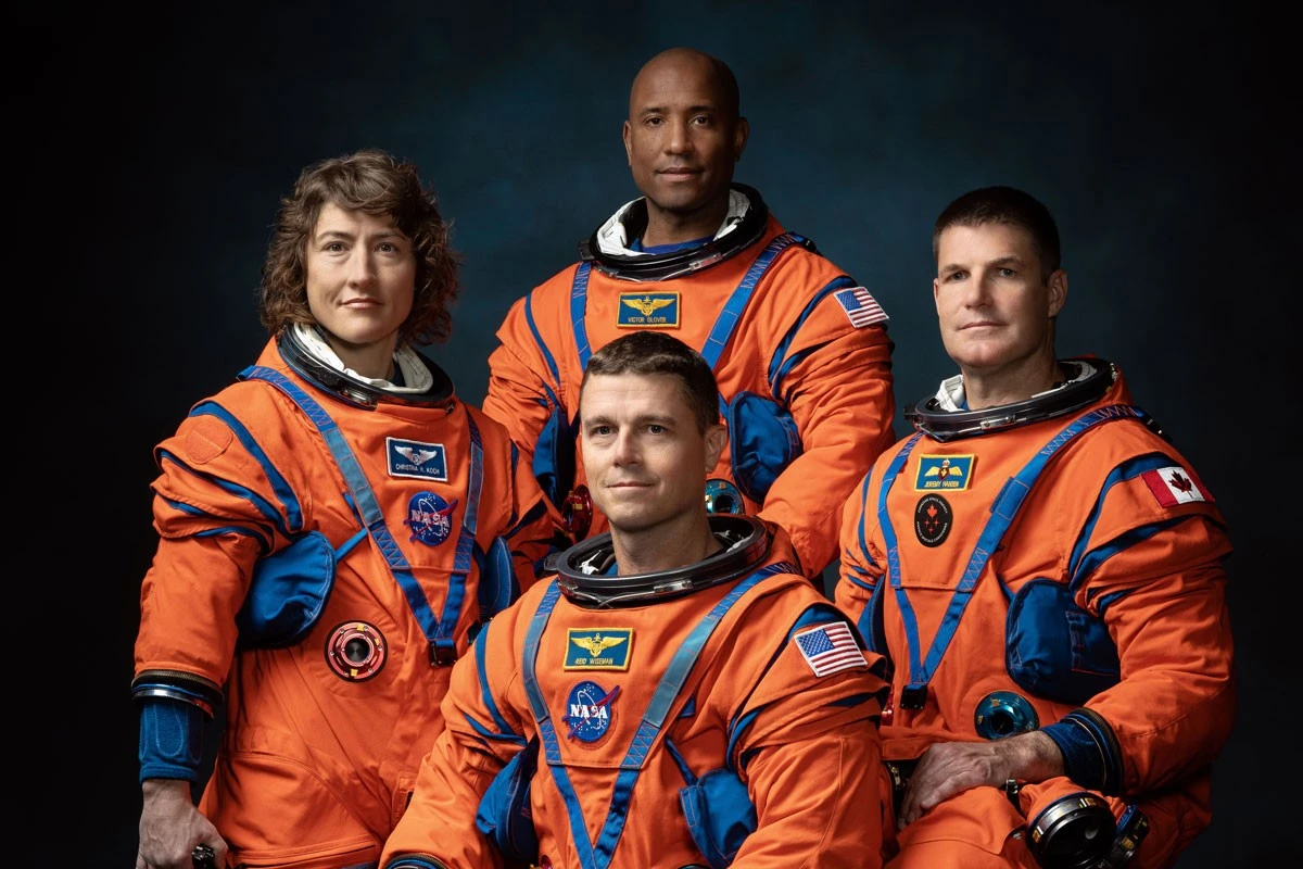 Die Nasa schweigt: Diese 4 Leute fliegen in Kürze zum Mond – und Einer war noch nie im All - image 2