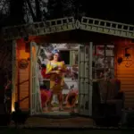 Hüte für Könige aus dem Elendsschuppen: Wie ich mit 46 Jahren das Luxus-Geschäft im Gartenhaus meiner Eltern aufbaute