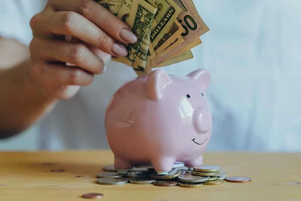 Ihr habt eure Jobs mit 30 gekündigt? Weil sie 70% von allem wegwarfen – außer Reisen. - image 2