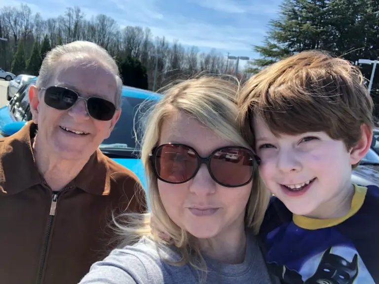 Ihr Vater (86) hatte Angst, sein Haus wegen Medicaid zu verlieren – was ich danach sofort für mich tat