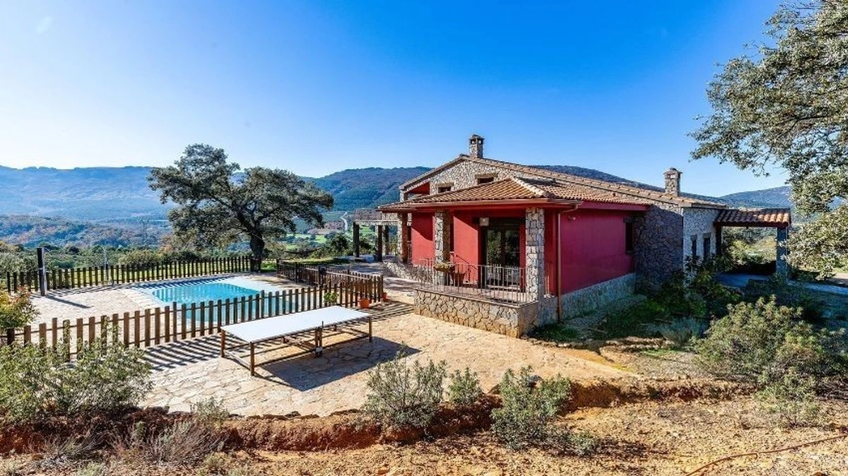 Kein Witz: Dieses spanische Dorf schenkt Ihnen ein Haus – aber nur, wenn Sie den Winter überleben - image 1