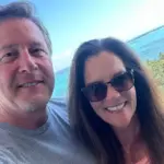 Nach 30 Jahren Ehe: Das eine Detail, das sie wirklich glücklich hält (Experten schweigen)