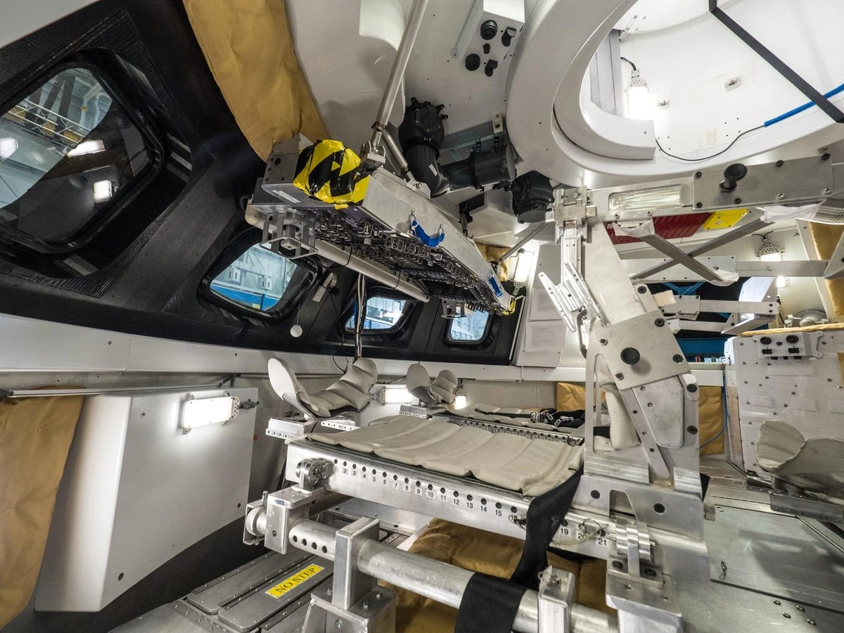 Sie sind weiter weg als jeder Mensch zuvor – doch die Artemis-2-Crew hat ein Problem mit dem WC - image 2