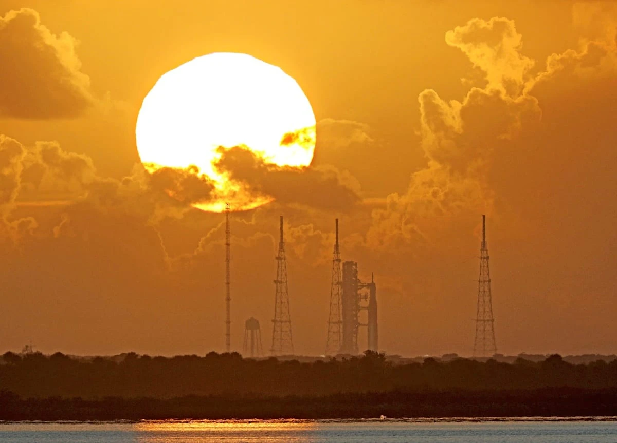 Warum Trump diesen $2-Milliarden-Start heimlich als seinen Sieg feiert